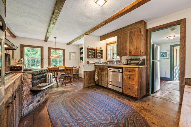 877 Lead Mine Road, Madison, NH 03849