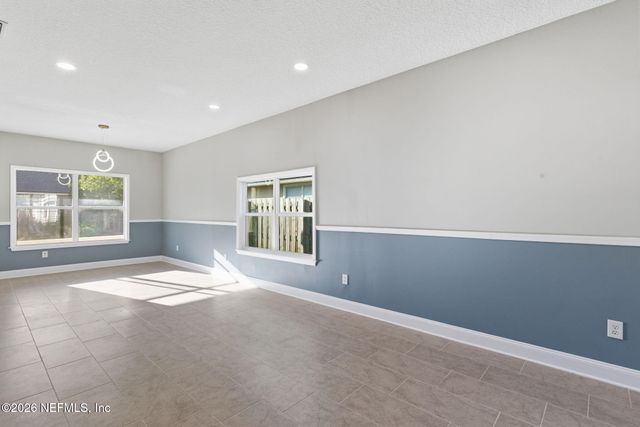 13983 SUMMER BREEZE Drive, Jacksonville, FL 32218