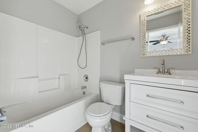 13983 SUMMER BREEZE Drive, Jacksonville, FL 32218