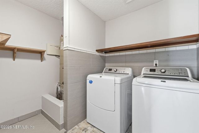 13983 SUMMER BREEZE Drive, Jacksonville, FL 32218