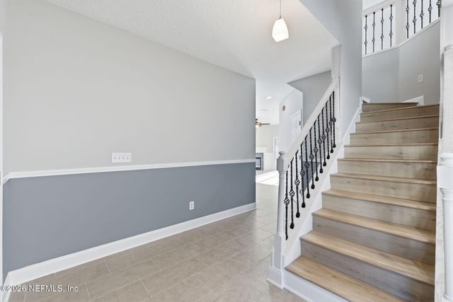 13983 SUMMER BREEZE Drive, Jacksonville, FL 32218