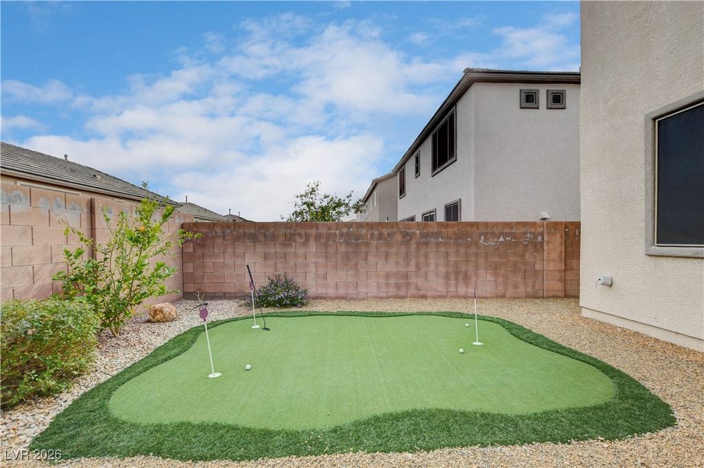 Image 29 of property listing at 7746 Tree Lane Peak Court, Las Vegas, NV 89166