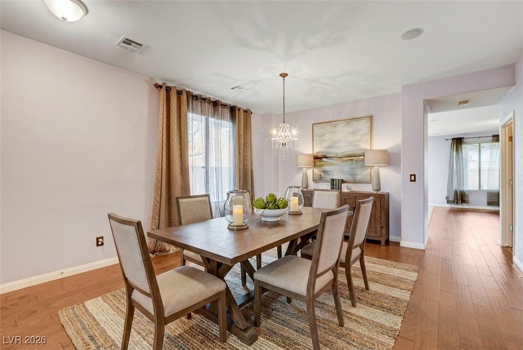 Image 4 of property listing at 7746 Tree Lane Peak Court, Las Vegas, NV 89166