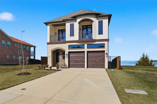 18023 Lake Ray Hubbard Drive, Forney, TX 75126