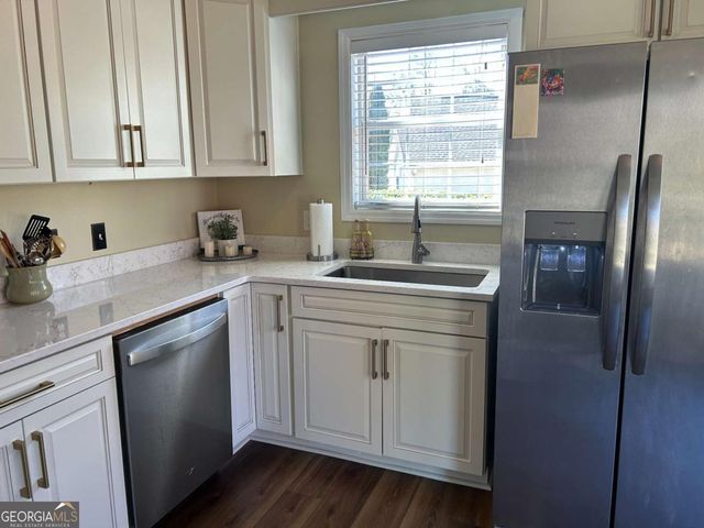 2550 Valley Ridge Drive, Cumming, GA 30040