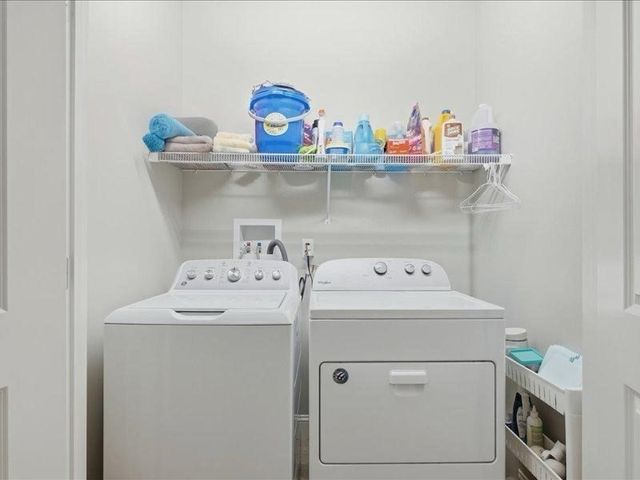 02 Aspen Dr, Pelham, NH 03076