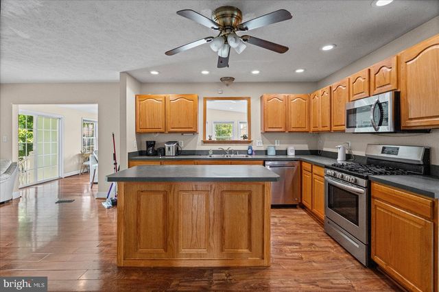 4725 GREENCOVE CIR, Sparrows Point, MD 21219