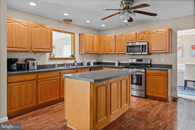 4725 GREENCOVE CIR, Sparrows Point, MD 21219