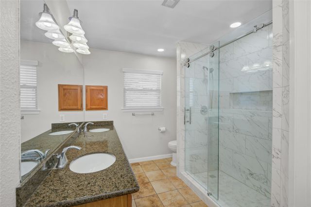 16739 Selder Drive, Friendswood, TX 77546