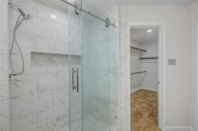 16739 Selder Drive, Friendswood, TX 77546