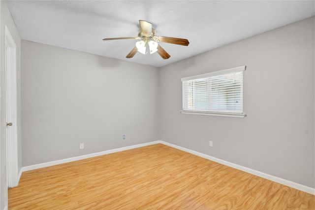 16739 Selder Drive, Friendswood, TX 77546