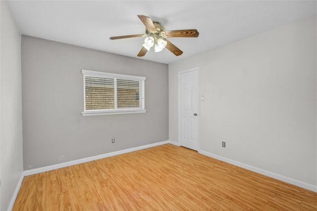 16739 Selder Drive, Friendswood, TX 77546