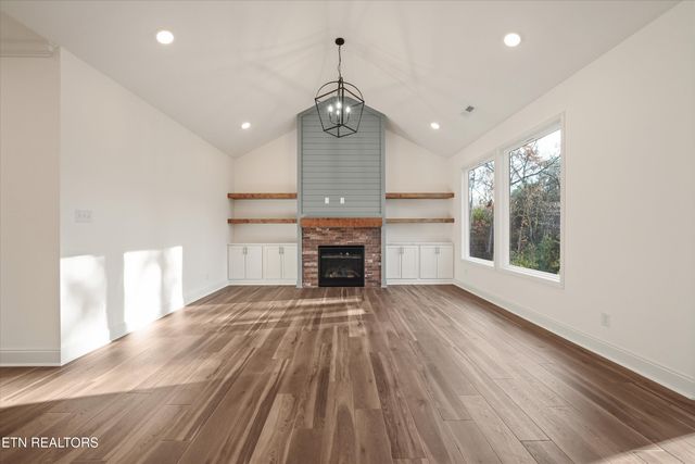 120 Yona Way, Loudon, TN 37774