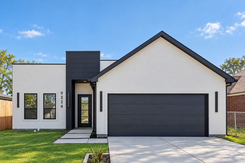 9324 Beckleycrest Avenue, Dallas, TX 75232 — exterior