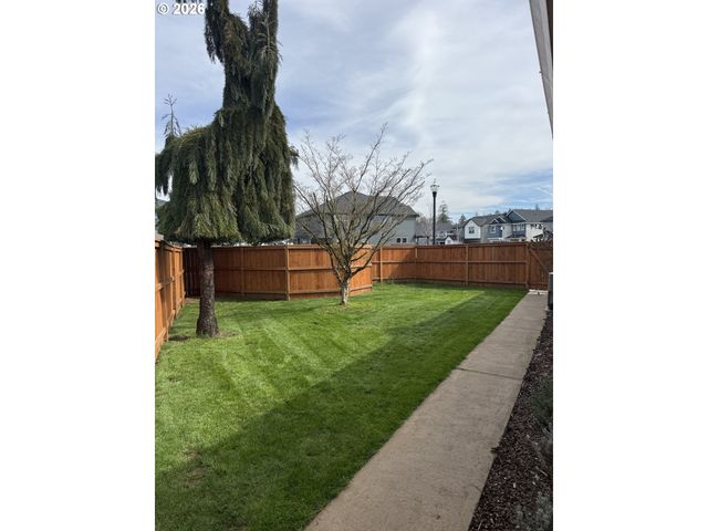 13418 Ne 116TH St, Brush Prairie, WA 98606