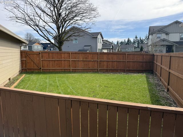 13418 Ne 116TH St, Brush Prairie, WA 98606