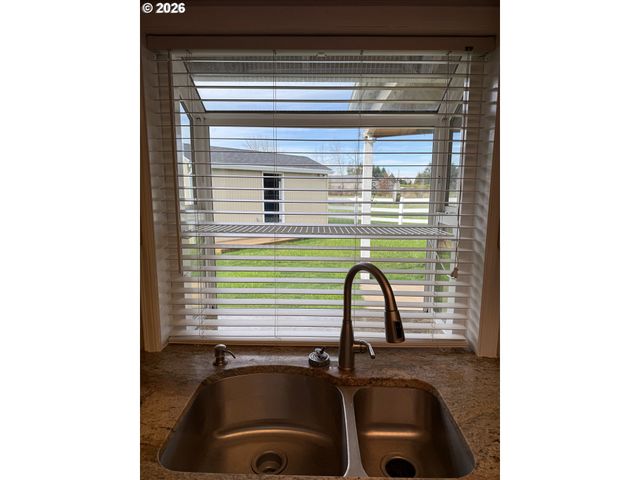 13418 Ne 116TH St, Brush Prairie, WA 98606