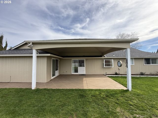 13418 Ne 116TH St, Brush Prairie, WA 98606