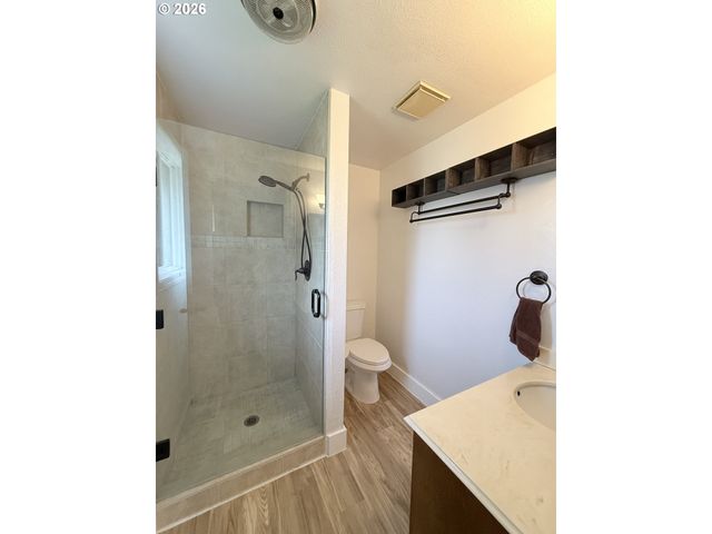 13418 Ne 116TH St, Brush Prairie, WA 98606