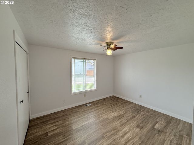 13418 Ne 116TH St, Brush Prairie, WA 98606