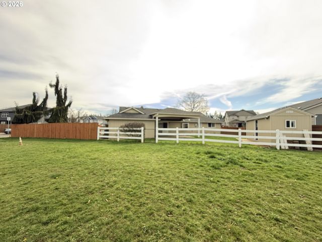 13418 Ne 116TH St, Brush Prairie, WA 98606