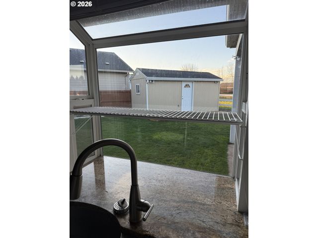 13418 Ne 116TH St, Brush Prairie, WA 98606