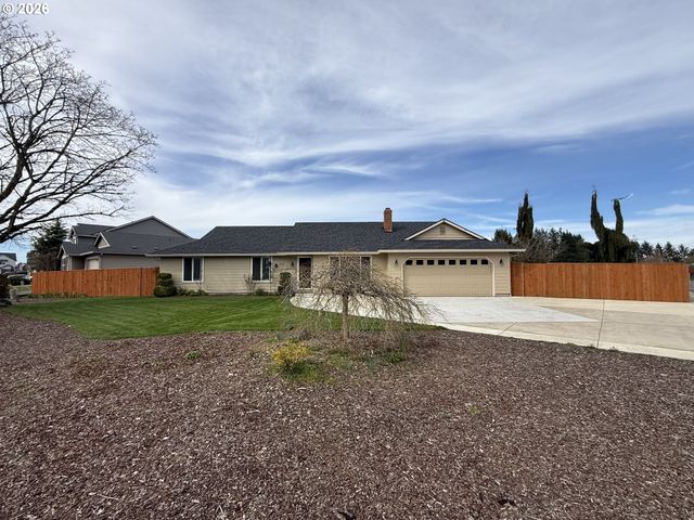 13418 Ne 116TH St, Brush Prairie, WA 98606