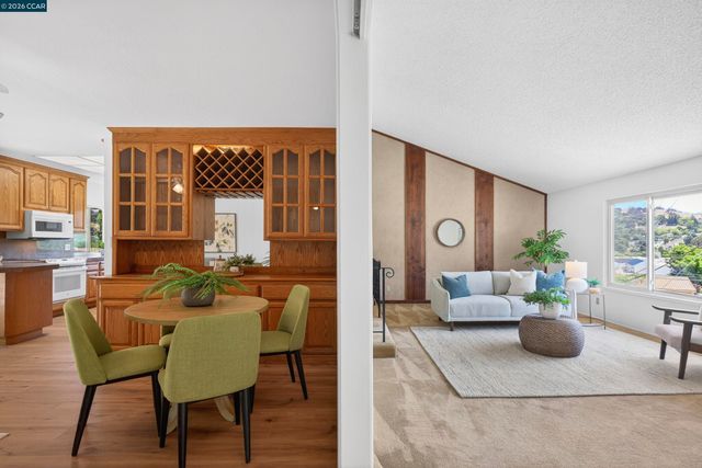 2081 Hoke Dr, Pinole, CA 94564