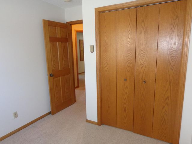 11071 26th Street NE, Saint Michael, MN 55376