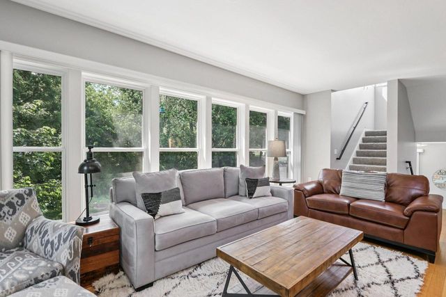 481 Mill STREET, Fontana, WI 53125