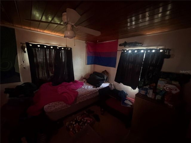 2330 AZALEA COURT, Lakeland, FL 33815