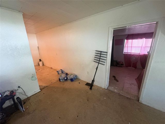 2330 AZALEA COURT, Lakeland, FL 33815