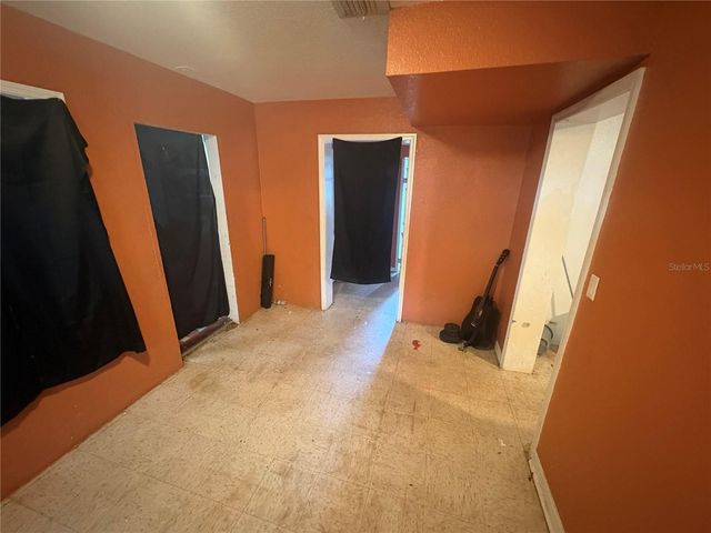 2330 AZALEA COURT, Lakeland, FL 33815