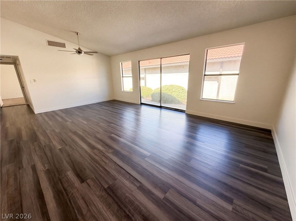 3924 Applecrest Street, Las Vegas, NV 89108 — photo 3