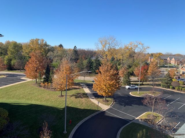 101 Pointe Drive 109, Northbrook, IL 60062