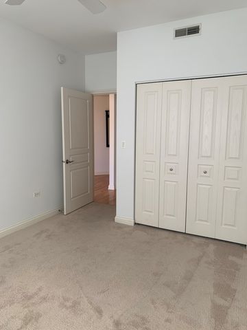 101 Pointe Drive 109, Northbrook, IL 60062