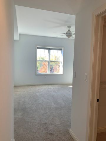 101 Pointe Drive 109, Northbrook, IL 60062