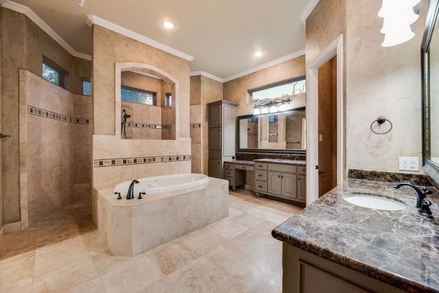 685 Knob Hill Court, Argyle, TX 76226