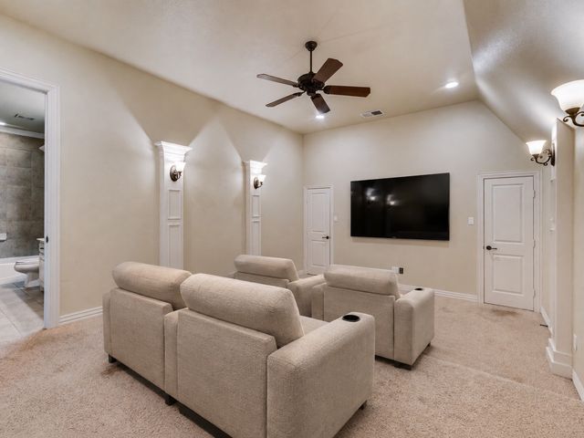 685 Knob Hill Court, Argyle, TX 76226