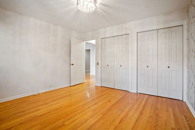 912 Hinman Avenue 2W, Evanston, IL 60202