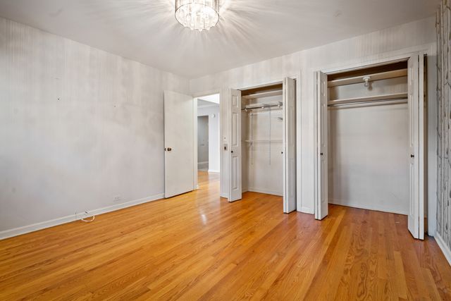 912 Hinman Avenue 2W, Evanston, IL 60202