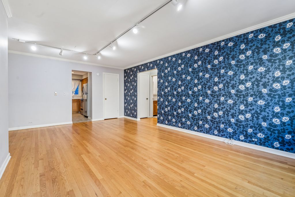 912 Hinman Avenue 2W, Evanston, IL 60202 — photo 4