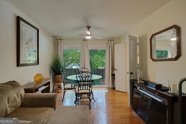2761 Farmstead Road SE, Smyrna, GA 30080