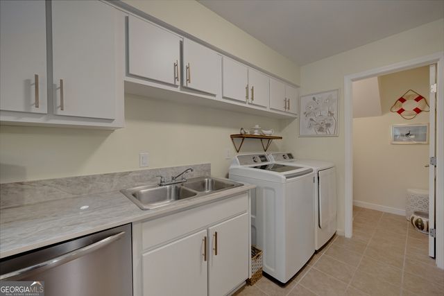 2761 Farmstead Road SE, Smyrna, GA 30080