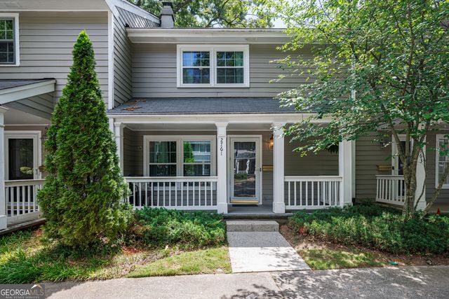 2761 Farmstead Road SE, Smyrna, GA 30080