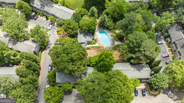 2761 Farmstead Road SE, Smyrna, GA 30080