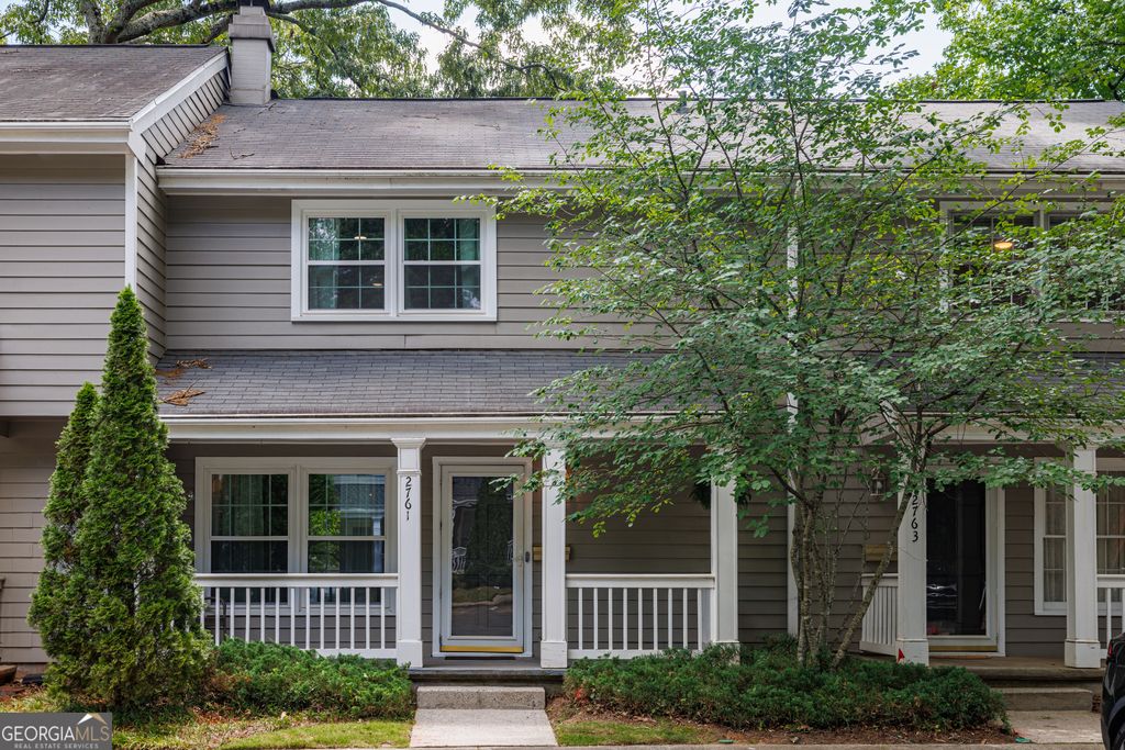 2761 Farmstead Road SE, Smyrna, GA 30080