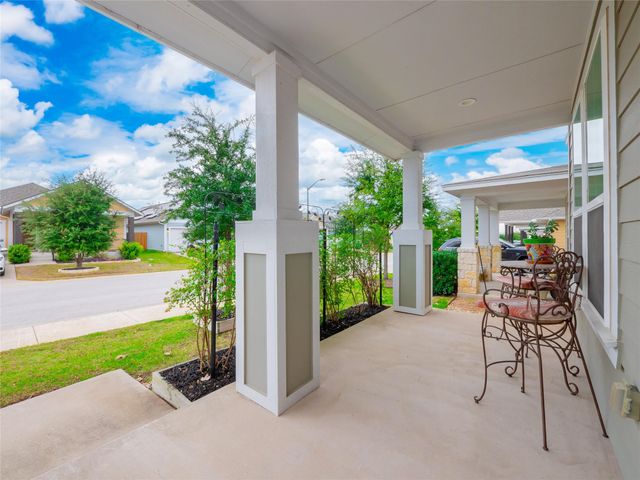 304 La Escalera DR, Leander, TX 78641