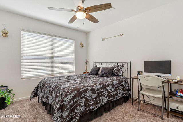 776 Paseo Dulce Avenue, Horizon City, TX 79928