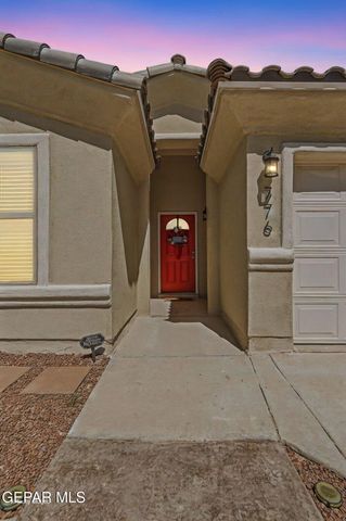 776 Paseo Dulce Avenue, Horizon City, TX 79928